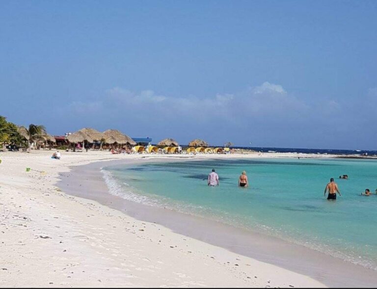 Baby Beach - Oranjestad, Aruba. 50 safest countries around the world