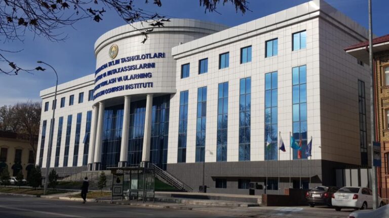 Buildings downtown Tashkent city center.. Uzbekistan, the country in the heart of Central Asia