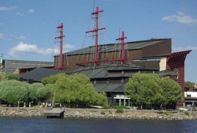 The Vasa Museum. Sweden is a cold and cashless society.